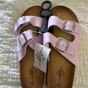 COPY - Soul Mates lavender color sandals BNWT size 9